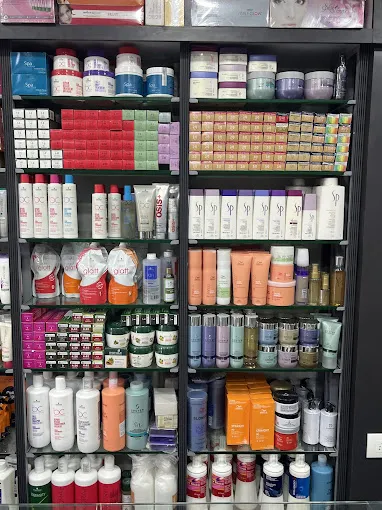 MAMTA COSMETIC CENTRE